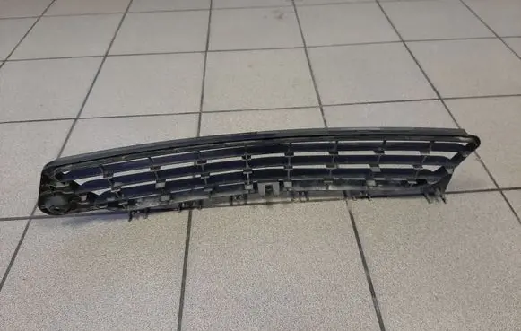 Opel Signum Front bumper lower grill 13100588 0551004542 900000002