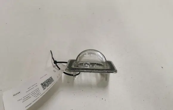Mazda 5 Number plate light P4987