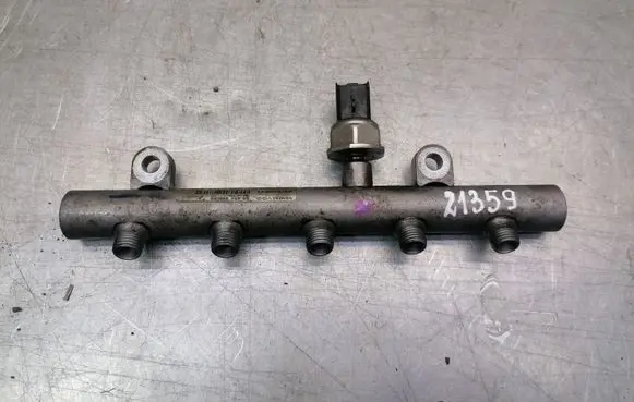 Citroen C4 I Fuel main line pipe 9645689580