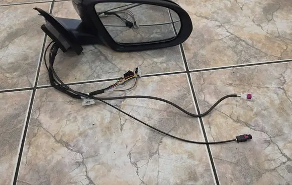 Mercedes-Benz GLC C253 Front door electric wing mirror A2538106403