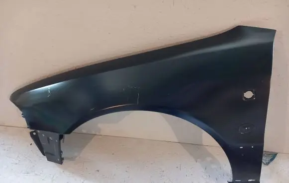 Audi A4 S4 B5 8D Fender 8D0821105A