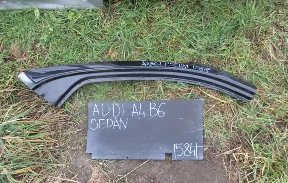 Audi A4 S4 B6 8E 8H Front door rubber seal 