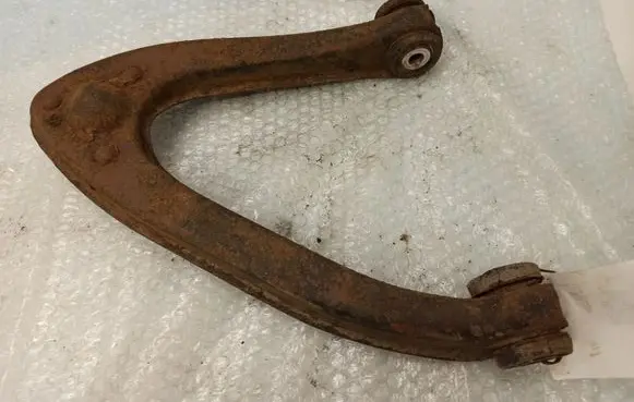 Mercedes-Benz COMPAKT W115 Front lower control arm/wishbone
