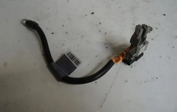 Mercedes-Benz C W204 Negative earth cable (battery) A2045420818