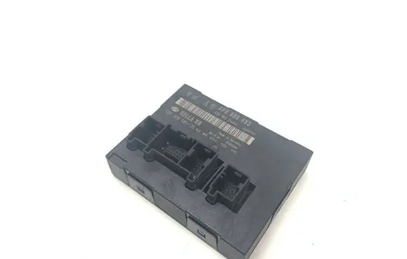 Audi A3 S3 8P Comfort/convenience module 8P0959433 5DK00858335