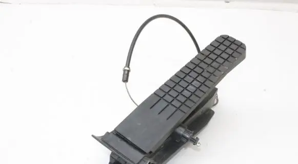 Porsche Boxster 986 Accelerator throttle pedal 99642303002