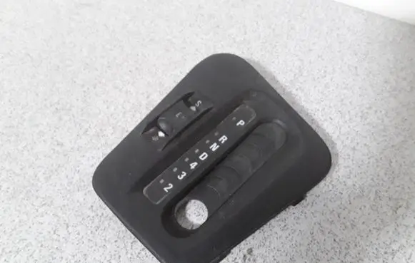 BMW 3 E36 Gear shifter surround trim plastic 51168184557