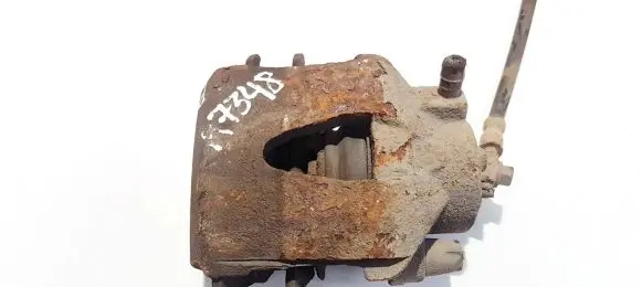 Volkswagen Golf IV Front brake caliper