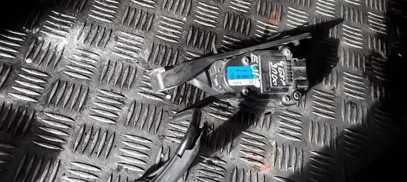 Renault Vel Satis Accelerator pedal position sensor 8200007513