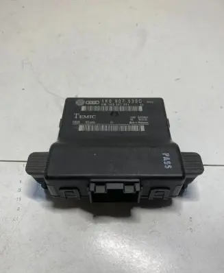 Volkswagen Touran I Gateway control module 1K0907530C 1K0907951