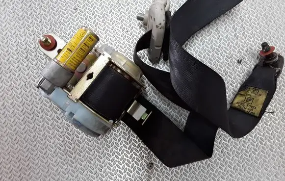 Hyundai Getz Front seatbelt 88881C
