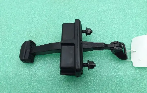 Maserati Levante Front door check strap stopper 080383
