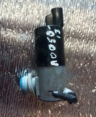 Volvo V40 Headlight washer pump 1019873 141009A 282021