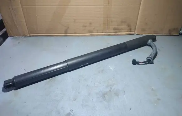 BMW 5 GT F07 Tailgate strut 7200543 51247200543