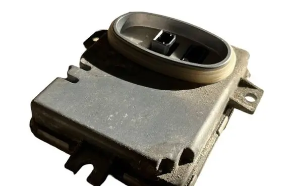 Volvo XC70 Headlight ballast module Xenon 6261110499