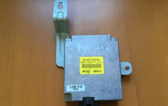 Hyundai i40 Other control units/modules 95300-3Z050