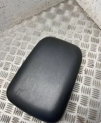 Jeep Grand Cherokee (WJ) Armrest 