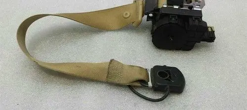 Mercedes-Benz CL C216 Front seatbelt buckle A2168600485