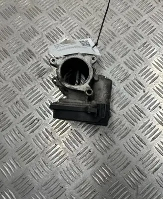 Audi A4 S4 B7 8E 8H Throttle valve