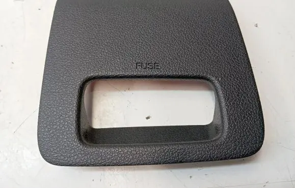 Hyundai Tucson TL Fuse box cover 84754D7900