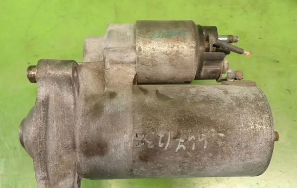 Peugeot 207 Starter motor