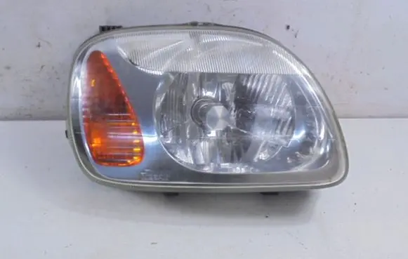 Nissan Micra Headlight/headlamp 260101F511
