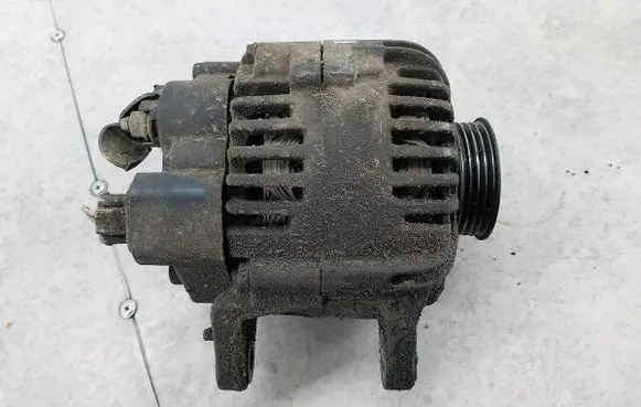 Hyundai Santa Fe Generator/alternator 3730038400