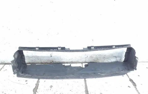 Ford Kuga III Intercooler air guide/duct channel LJ6B8314B