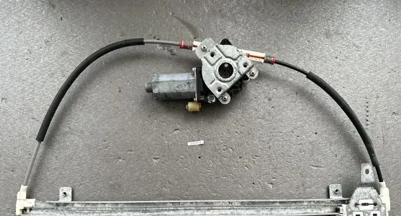 Nissan Terrano Front door window regulator with motor 807012X000