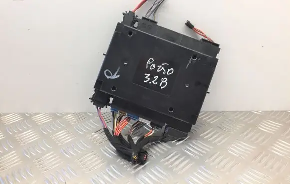 Porsche Cayenne (9PA) Comfort/convenience module 7L5937049D