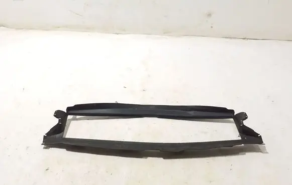 Intercooler air guide/duct channel