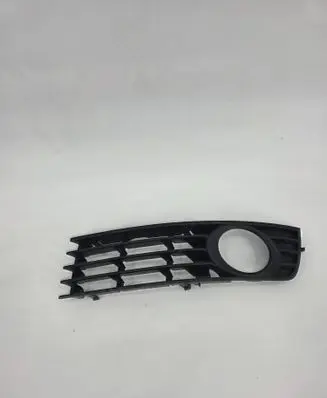 Audi A4 S4 B6 8E 8H Front bumper lower grill 8e0807681