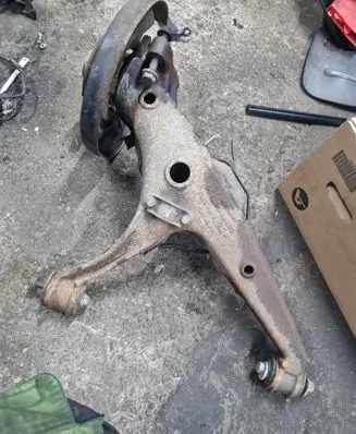 Volkswagen Transporter - Caravelle T5 Rear wheel hub spindle/knuckle 7H0501413D