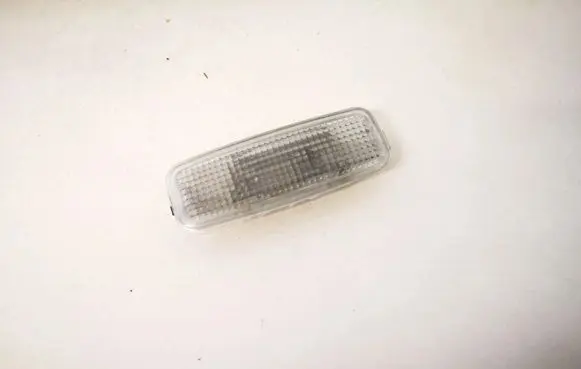 Audi A6 S6 C5 4B Other interior light 8l0947105a