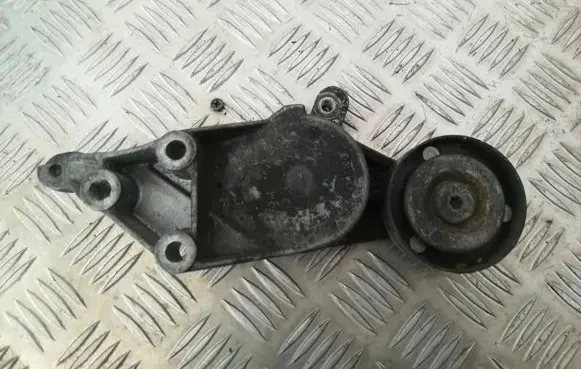 Audi A3 S3 8L Generator/alternator belt tensioner 038903315c 434000-0