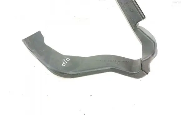 Mercedes-Benz G W461 W463 1st Gen Intercooler air guide/duct channel 4638316845 4638317045