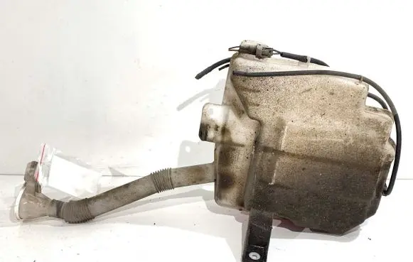 Mitsubishi ASX Windshield washer fluid reservoir/tank 
