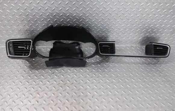 KIA Ceed Dashboard trim 84830J7100 84830J7100FHV