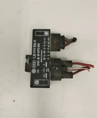 Volkswagen Golf IV ABS relay 1J0919506K 898972000