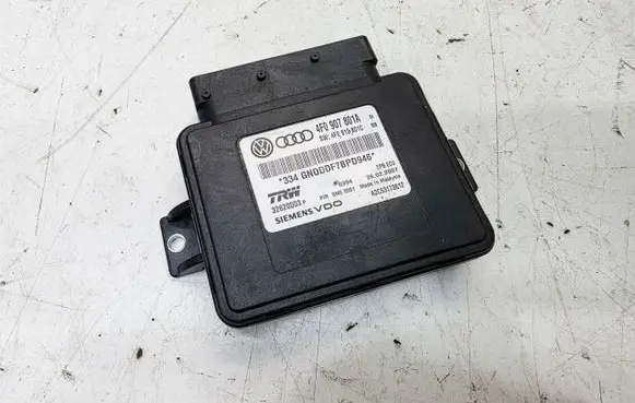 Audi A6 S6 C6 4F Trunk lid opening control unit 