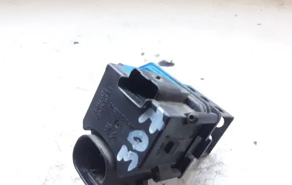 Peugeot 307 Heater blower fan relay 