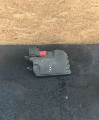 Mercedes-Benz B W246 W242 Fuse box cover A2465400182