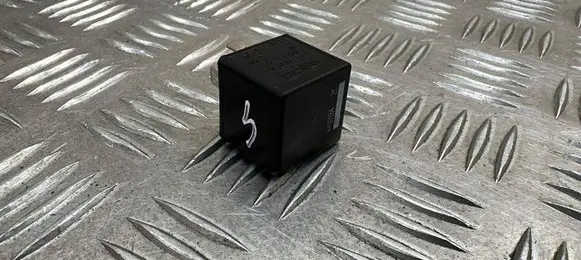 Jaguar XJ X351 Other relay 5M5T14B192CA