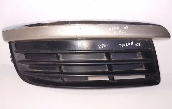 Volkswagen Touran I Front bumper lower grill 1K0853666J