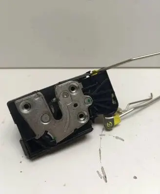 Renault Sandero II Front door lock 805036006RE