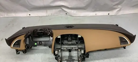 Opel Astra J Dashboard 13351125