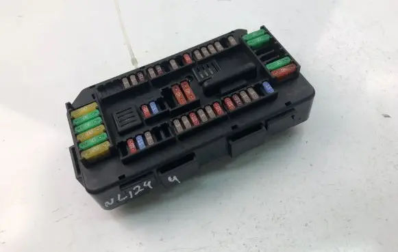 BMW 7 G11 G12 Fuse box set 9337879