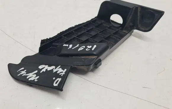 Hyundai i20 (GB IB) Wiper trim 86154C8000