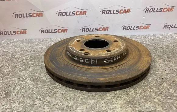 Mercedes-Benz C W203 Front brake disc