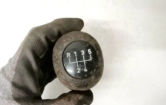 BMW 5 E34 Gear lever shifter trim leather/knob 